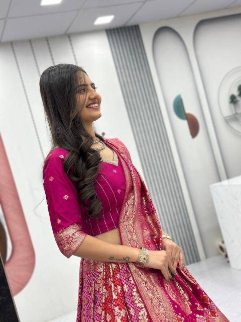 Launching wedding Special Pc 560 jecard silk Lehenga choli wholesale business